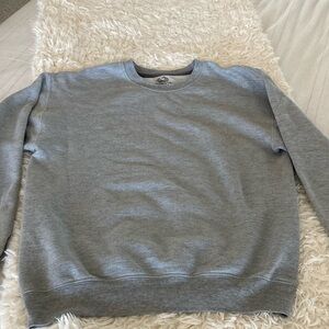 Fruit of the loom gray sweatshirt